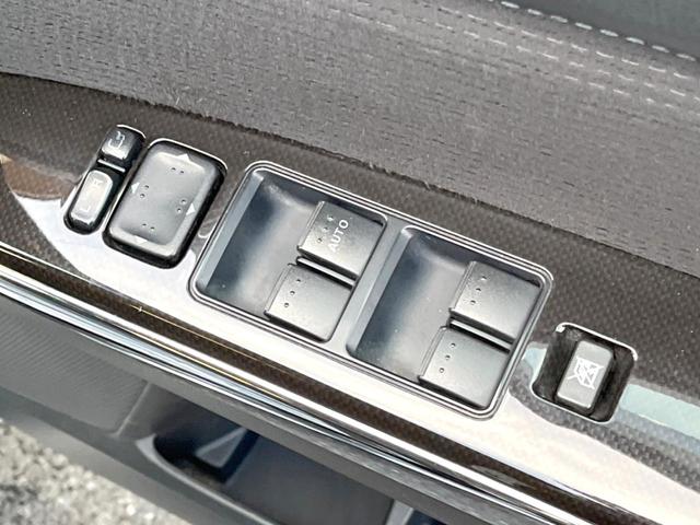 ＭＰＶ ２３Ｓ　両側電動ドア　バックカメラ　ＨＩＤヘッド　ＥＴＣ　オートライト　デュアルエアコン　純正１７インチアルミ　リアエアコン　Ｂｌｕｅｔｏｏｔｈ　ＣＤ　ＤＶＤ再生　フルセグ（37枚目）