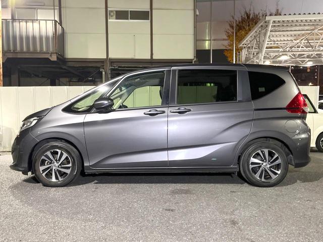 フリード Ｇ・ホンダセンシング　両側電動ドア　純正ＳＤナビ　バックカメラ　衝突被害軽減システム　ハーフレザーシート　スマートキー　ＬＥＤヘッド　ＥＴＣ　アダプティブクルーズ　純正１５インチアルミ　オートライト　オートエアコン（32枚目）