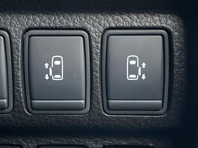 エルグランド 250ハイウェイスターアーバンクロム 純正8インチナビ 両側電動ドア 後席モニター 全周囲カメラ 100V電源 ハーフレザーシート スマートキー HIDヘッド ビルトインETC 純正18インチアルミ オートライト(3枚目)