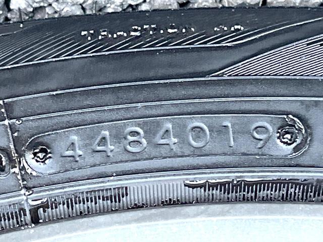 エルグランド 250ハイウェイスターアーバンクロム 純正8インチナビ 両側電動ドア 後席モニター 全周囲カメラ 100V電源 ハーフレザーシート スマートキー HIDヘッド ビルトインETC 純正18インチアルミ オートライト(44枚目)