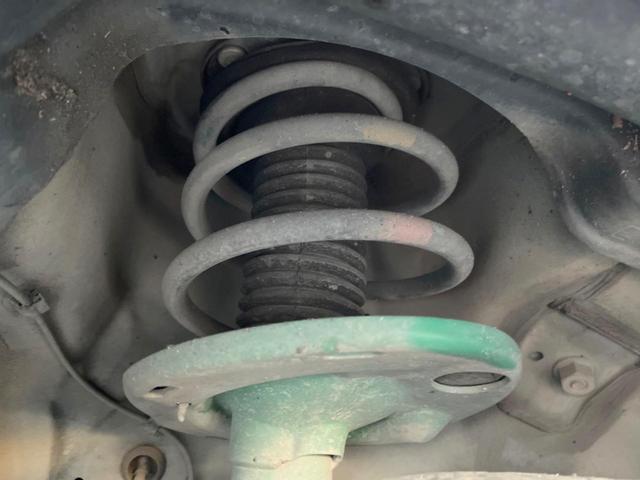 エスティマ アエラス　プレミアムエディション　両側電動ドア　純正ＨＤＤナビ　後席モニター　バックカメラ　ハーフレザーシート　パワーシート　ドラレコ　コーナーセンサー　スマートキー　ＨＩＤヘッド　ビルトインＥＴＣ　純正１８インチアルミ（22枚目）