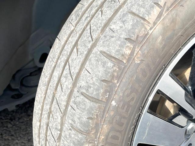 ルーミー Ｇ　コージーエディション　両側電動ドア　純正ＳＤナビ　バックカメラ　衝突被害軽減システム　コーナーセンサー　スマートキー　ビルトインＥＴＣ　クルコン　純正１５インチアルミ　オートハイビーム　オートライト　オートエアコン（29枚目）