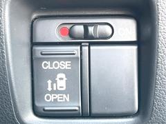 �ڥѥ���饤�ɥɥ��ۥ��ޡ��ȥ����䱿ž�ʤΥ����å��ǥ��饤�ɥɥ��γ��Ĥ���ǽ����ư�������Ϥ�����ƥɥ��򳫤���ɬ�פ�̵���������������ͤǤ⡢�Ť���ʪ����äƤ������饯�˳����Ĥ�Ǥ��ޤ��� 5