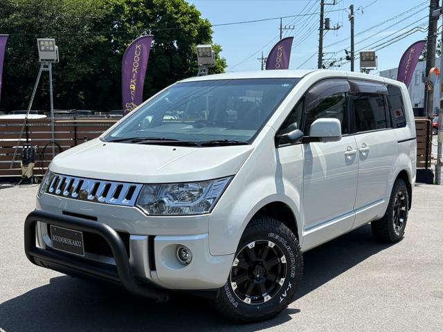 デリカＤ：５ Ｇ　パワーパッケージ　禁煙車／新品タイヤジオランダーＸＡＴ／新品アルミＤＤＶ－６／新品バンパーガード／Ｂカメラ／リアラダー／後席モニター／両Ｐ／ドラレコ／ナビ／Ｂｌｕｅｔｏｏｔｈオーディオ／フルセグＴＶ／ＣＤ／ＤＶＤ（2枚目）