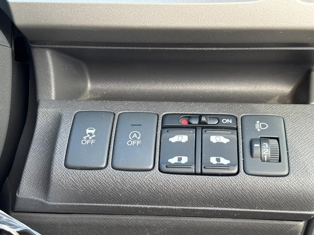 ステップワゴン G Eセレクション 修復無/保証1年/新品バッテリー付/全塗装カスタム/アンヴィルグレー/新品マッドスタータイヤ&新品ZACK JP-209アルミ/両側パワスラ/BTオーディオ/フルセグ/ヘッドライト&テールスモーク塗装(44枚目)