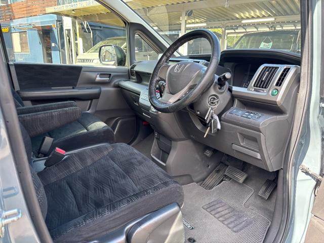 ステップワゴン G Eセレクション 修復無/保証1年/新品バッテリー付/全塗装カスタム/アンヴィルグレー/新品マッドスタータイヤ&新品ZACK JP-209アルミ/両側パワスラ/BTオーディオ/フルセグ/ヘッドライト&テールスモーク塗装(51枚目)