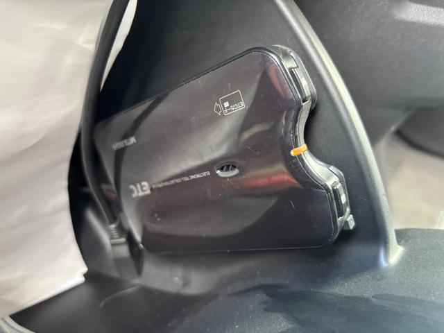 ステップワゴン G Eセレクション 修復無/保証1年/新品バッテリー付/全塗装カスタム/アンヴィルグレー/新品マッドスタータイヤ&新品ZACK JP-209アルミ/両側パワスラ/BTオーディオ/フルセグ/ヘッドライト&テールスモーク塗装(64枚目)