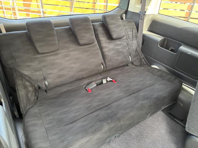 ステップワゴン G Eセレクション 修復無/保証1年/新品バッテリー付/全塗装カスタム/アンヴィルグレー/新品マッドスタータイヤ&新品ZACK JP-209アルミ/両側パワスラ/BTオーディオ/フルセグ/ヘッドライト&テールスモーク塗装(68枚目)