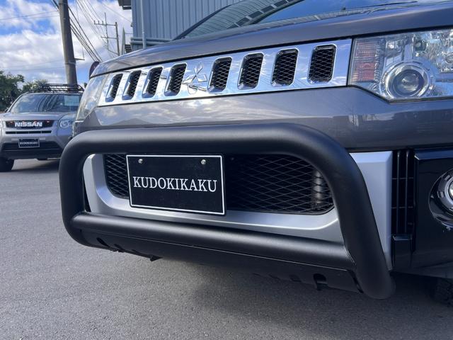 デリカＤ：５ Ｇ　パワーパッケージ　新品ヨコハマジオランダーＸ－ＡＴ／新品バトルシップアルミ／新品バンパーガード／新品サイドステップ／カスタム／両Ｐ／後席モニター／Ｂｌｕｅｔｏｏｔｈオーディオ／認定車／新品バッテリー／保証１年付／（13枚目）