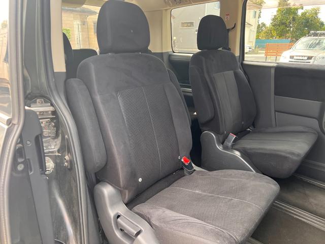 デリカＤ：５ Ｇ　パワーパッケージ　新品ヨコハマジオランダーＸ－ＡＴ／新品バトルシップアルミ／新品バンパーガード／新品サイドステップ／カスタム／両Ｐ／後席モニター／Ｂｌｕｅｔｏｏｔｈオーディオ／認定車／新品バッテリー／保証１年付／（34枚目）