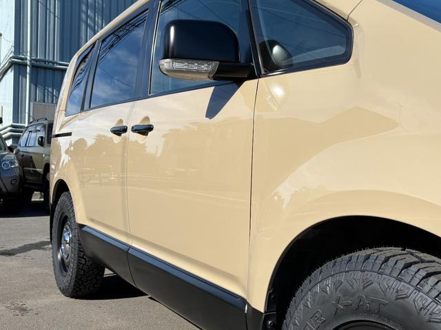 デリカＤ：５ Ｇ　パワーパッケージ　ベージュ全塗装カスタム／新品ＤＥＡＮアルミ／新品ジオランダーＸＡ－Ｔタイヤ／フロントプロテクター／両側電動ドア／ＥＴＣ／バックカメラ／クルコン／ステリモ／パドル／ナビ／フルセグＴＶ／ＢＴ（17枚目）