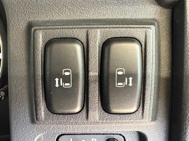 デリカＤ：５ Ｇ　パワーパッケージ　ベージュ全塗装カスタム／新品ＤＥＡＮアルミ／新品ジオランダーＸＡ－Ｔタイヤ／フロントプロテクター／両側電動ドア／ＥＴＣ／バックカメラ／クルコン／ステリモ／パドル／ナビ／フルセグＴＶ／ＢＴ（43枚目）