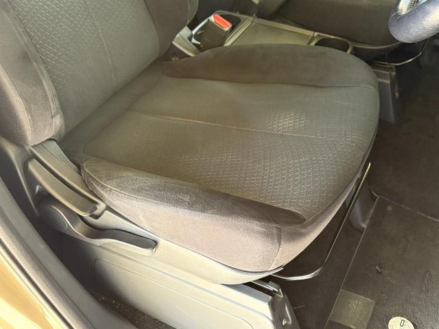 デリカＤ：５ Ｇ　パワーパッケージ　ベージュ全塗装カスタム／新品ＤＥＡＮアルミ／新品ジオランダーＸＡ－Ｔタイヤ／フロントプロテクター／両側電動ドア／ＥＴＣ／バックカメラ／クルコン／ステリモ／パドル／ナビ／フルセグＴＶ／ＢＴ（51枚目）