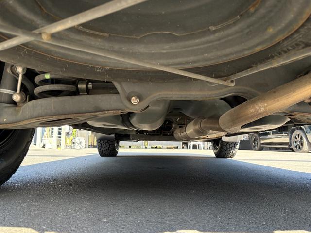 デリカＤ：５ Ｇ　パワーパッケージ　ベージュ全塗装カスタム／新品ＤＥＡＮアルミ／新品ジオランダーＸＡ－Ｔタイヤ／フロントプロテクター／両側電動ドア／ＥＴＣ／バックカメラ／クルコン／ステリモ／パドル／ナビ／フルセグＴＶ／ＢＴ（79枚目）