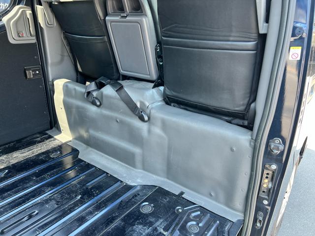 NV350キャラバンバン ロングDX 黒革調シートカバー/ナビ/TV/ETC2.0/キーレス/フォグランプ/保証1年/新品バッテリー付/3人乗り(41枚目)