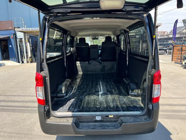 NV350キャラバンバン ロングDX 黒革調シートカバー/ナビ/TV/ETC2.0/キーレス/フォグランプ/保証1年/新品バッテリー付/3人乗り(44枚目)
