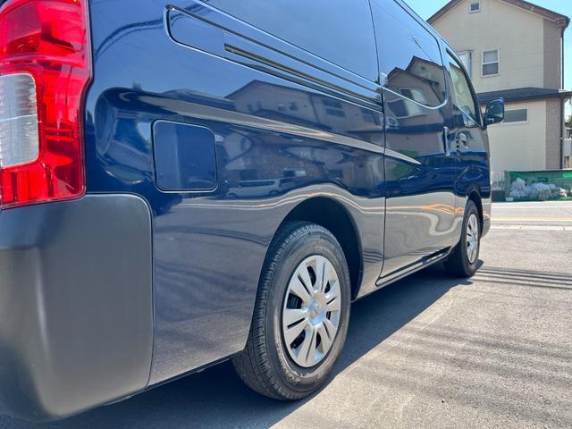 NV350キャラバンバン ロングDX 黒革調シートカバー/ナビ/TV/ETC2.0/キーレス/フォグランプ/保証1年/新品バッテリー付/3人乗り(65枚目)