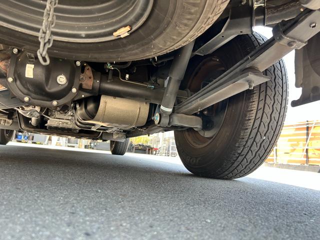 NV350キャラバンバン ロングDX 黒革調シートカバー/ナビ/TV/ETC2.0/キーレス/フォグランプ/保証1年/新品バッテリー付/3人乗り(79枚目)