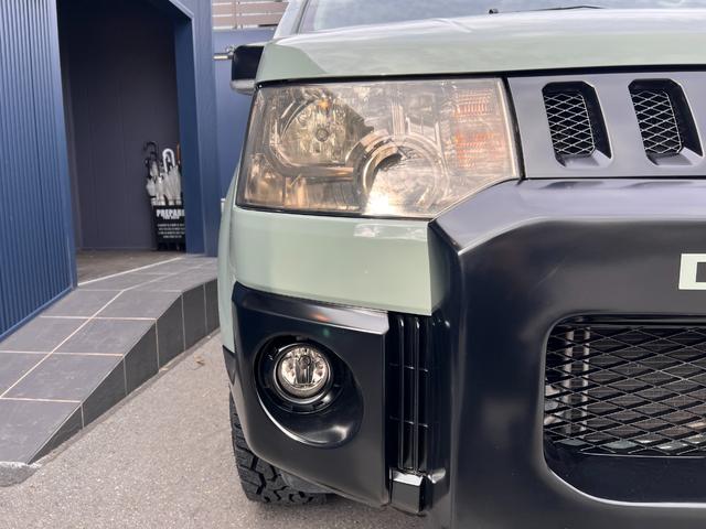 デリカＤ：５ Ｇ　パワーパッケージ　アーバンカーキ全塗装カスタム／新品Ｃ１０Ｓアルミ／新品ジオランダーＸ－ＡＴ／フロントプロテクタ／フォグランプ／両側電動ドア／ＥＴＣ／ナビ／フルセグ／Ｂカメラ／保証１年付／点検記録簿付／新品バッテリー付（20枚目）