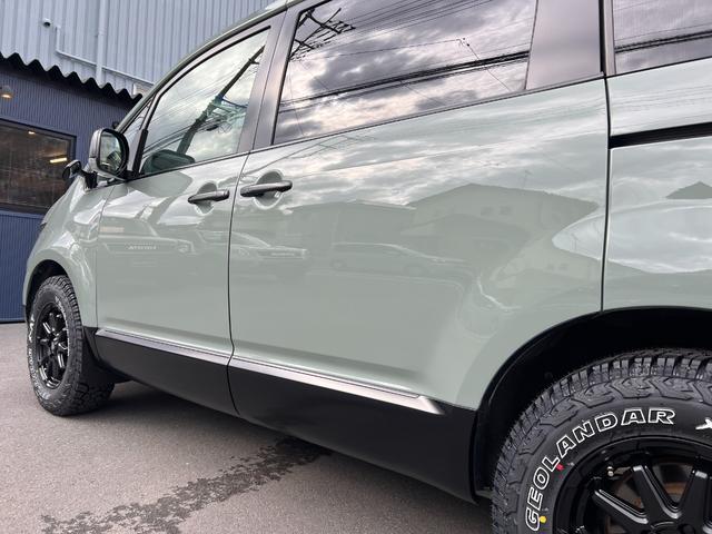 デリカＤ：５ Ｇ　パワーパッケージ　アーバンカーキ全塗装カスタム／新品Ｃ１０Ｓアルミ／新品ジオランダーＸ－ＡＴ／フロントプロテクタ／フォグランプ／両側電動ドア／ＥＴＣ／ナビ／フルセグ／Ｂカメラ／保証１年付／点検記録簿付／新品バッテリー付（27枚目）