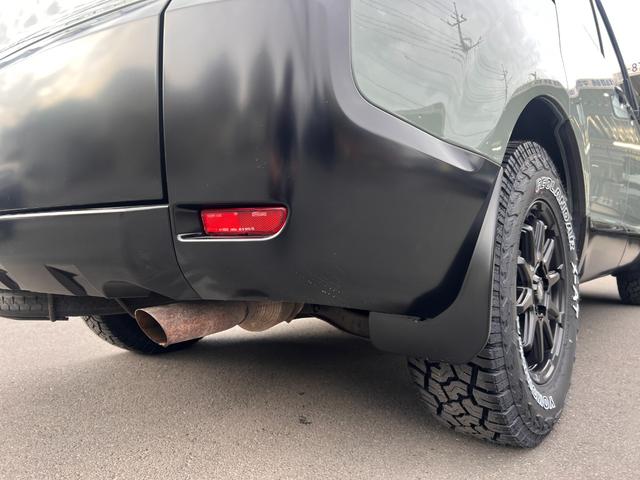 デリカＤ：５ Ｇ　パワーパッケージ　アーバンカーキ全塗装カスタム／新品Ｃ１０Ｓアルミ／新品ジオランダーＸ－ＡＴ／フロントプロテクタ／フォグランプ／両側電動ドア／ＥＴＣ／ナビ／フルセグ／Ｂカメラ／保証１年付／点検記録簿付／新品バッテリー付（36枚目）