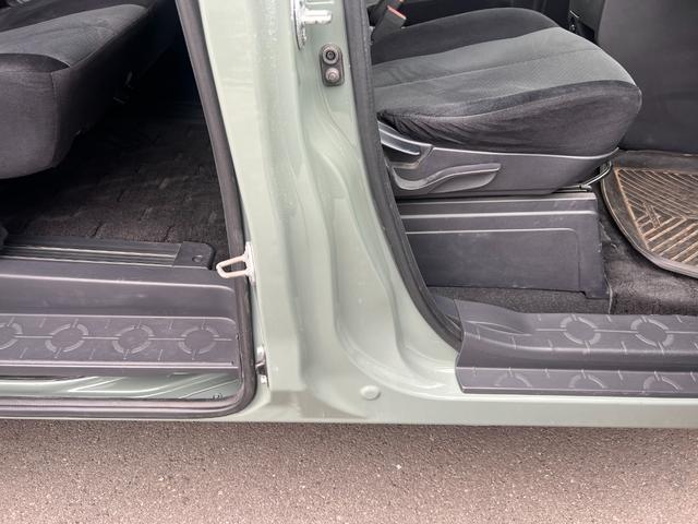 デリカＤ：５ Ｇ　パワーパッケージ　アーバンカーキ全塗装カスタム／新品Ｃ１０Ｓアルミ／新品ジオランダーＸ－ＡＴ／フロントプロテクタ／フォグランプ／両側電動ドア／ＥＴＣ／ナビ／フルセグ／Ｂカメラ／保証１年付／点検記録簿付／新品バッテリー付（42枚目）