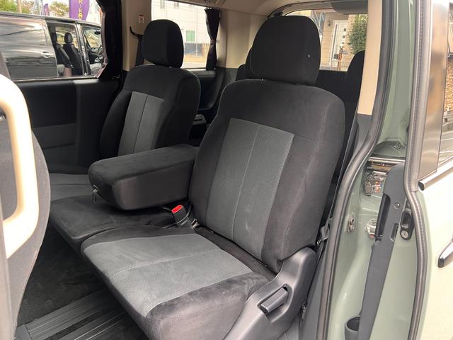 デリカＤ：５ Ｇ　パワーパッケージ　アーバンカーキ全塗装カスタム／新品Ｃ１０Ｓアルミ／新品ジオランダーＸ－ＡＴ／フロントプロテクタ／フォグランプ／両側電動ドア／ＥＴＣ／ナビ／フルセグ／Ｂカメラ／保証１年付／点検記録簿付／新品バッテリー付（64枚目）