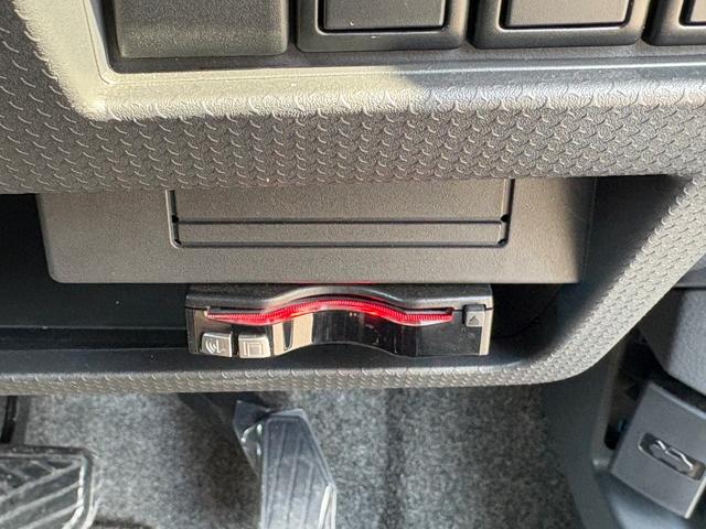 ハスラー Ｘ　禁煙車／新品ジオランダータイヤ／新品Ｃ１０Ｓアルミ／ヒルディセントコントロール／Ｓエネチャージ／コーナーセンサー／シートヒーター／ＨＩＤ／Ｂカメラ／Ｂｌｕｅｔｏｏｔｈ／保証１年／新品バッテリー／認定車（13枚目）