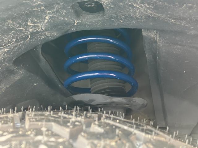 エクストレイル ２０Ｘｔ　新品タイヤＹＯＫＯＨＡＭＡジオランダーＸ－ＡＴ／新品アルミＭＬＪ－ＸＪ０４／リフトアップ／エスペリアコイル／ＮＩＳＳＡＮエンブレム／ハイパールーフレール／保証１年付／新品バッテリー／認定車（13枚目）