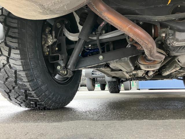 エクストレイル ２０Ｘｔ　新品タイヤＹＯＫＯＨＡＭＡジオランダーＸ－ＡＴ／新品アルミＭＬＪ－ＸＪ０４／リフトアップ／エスペリアコイル／ＮＩＳＳＡＮエンブレム／ハイパールーフレール／保証１年付／新品バッテリー／認定車（79枚目）