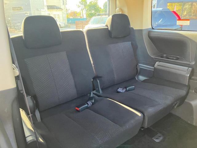 デリカＤ：５ Ｇ　パワーパッケージ　シダーグリーン全塗装カスタム／新品ＴＯＹＯタイヤ／新品社外アルミ／新品キャリア・ラック／新品社外ステアリング／リフトアップ／新品マーカー／新品オーバーフェンダー／認定車／新品バッテリー／保証１年（41枚目）