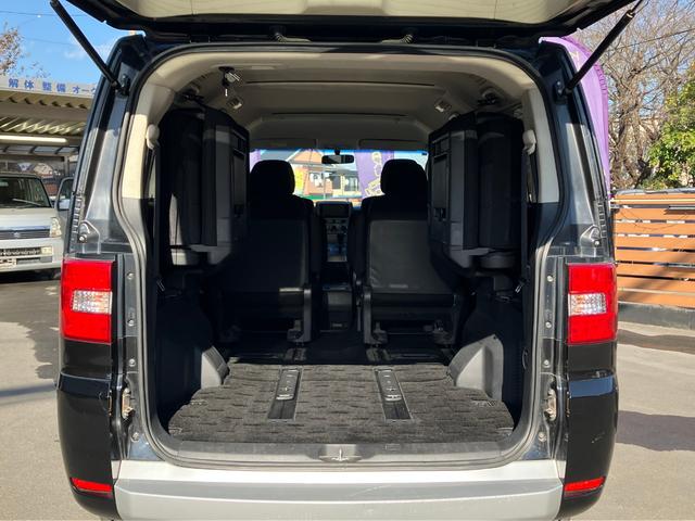 デリカＤ：５ Ｇ　パワーパッケージ　シダーグリーン全塗装カスタム／新品ＴＯＹＯタイヤ／新品社外アルミ／新品キャリア・ラック／新品社外ステアリング／リフトアップ／新品マーカー／新品オーバーフェンダー／認定車／新品バッテリー／保証１年（45枚目）