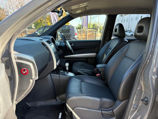 エクストレイル 20Xtt スティンググレー全塗装カスタム/新品YOKOHAMAジオランダーX-ATタイヤ/新品バトルシップアルミ/全席シートヒーター/認定車/新品バッテリー/保証1年/TV/Bluetooth/Bカメラ/(9枚目)