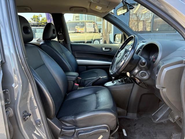 エクストレイル 20Xtt スティンググレー全塗装カスタム/新品YOKOHAMAジオランダーX-ATタイヤ/新品バトルシップアルミ/全席シートヒーター/認定車/新品バッテリー/保証1年/TV/Bluetooth/Bカメラ/(53枚目)