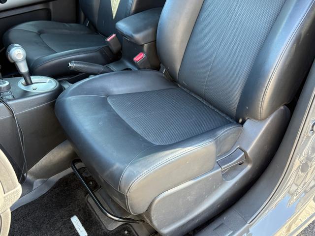 エクストレイル 20Xtt スティンググレー全塗装カスタム/新品YOKOHAMAジオランダーX-ATタイヤ/新品バトルシップアルミ/全席シートヒーター/認定車/新品バッテリー/保証1年/TV/Bluetooth/Bカメラ/(61枚目)