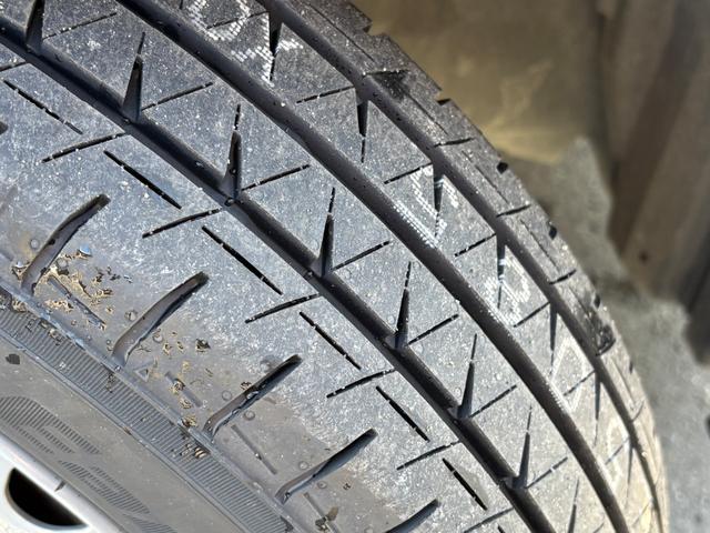 プロボックス G 新品YOKOHAMAタイヤ/新品トピースチールホイール/新品ルーフラック/新品コーナーレンズカバー/キャリアバー/Bカメラ/ETC/電動格納ミラー/Bluetooth/認定車/保証1年/新品バッテリー(11枚目)