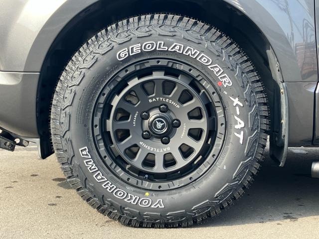 デリカD:5 G パワーパッケージ 新品バンパーガード/新品サイドステップ/新品タイヤYOKOHAMAジオランダーX-AT/新品アルミロクサーニバトルシップ/Bカメラ/新品バッテリー/保証1年付/認定車/両側パワスラ/リアモニター(9枚目)