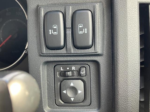 デリカD:5 G パワーパッケージ 新品バンパーガード/新品サイドステップ/新品タイヤYOKOHAMAジオランダーX-AT/新品アルミロクサーニバトルシップ/Bカメラ/新品バッテリー/保証1年付/認定車/両側パワスラ/リアモニター(18枚目)