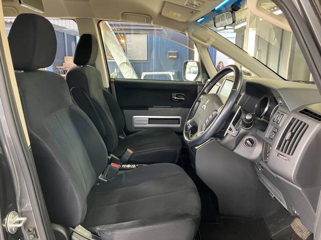 デリカD:5 G パワーパッケージ 新品バンパーガード/新品サイドステップ/新品タイヤYOKOHAMAジオランダーX-AT/新品アルミロクサーニバトルシップ/Bカメラ/新品バッテリー/保証1年付/認定車/両側パワスラ/リアモニター(38枚目)