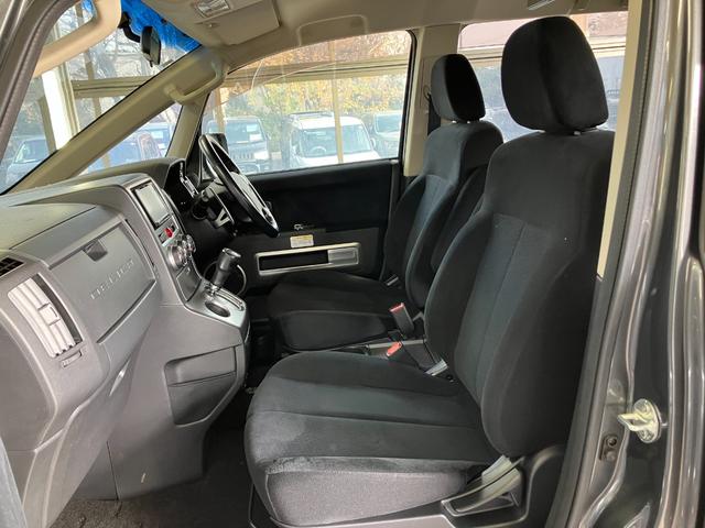 デリカD:5 G パワーパッケージ 新品バンパーガード/新品サイドステップ/新品タイヤYOKOHAMAジオランダーX-AT/新品アルミロクサーニバトルシップ/Bカメラ/新品バッテリー/保証1年付/認定車/両側パワスラ/リアモニター(44枚目)