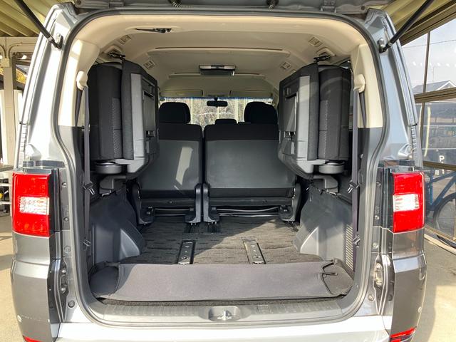 デリカD:5 G パワーパッケージ 新品バンパーガード/新品サイドステップ/新品タイヤYOKOHAMAジオランダーX-AT/新品アルミロクサーニバトルシップ/Bカメラ/新品バッテリー/保証1年付/認定車/両側パワスラ/リアモニター(57枚目)