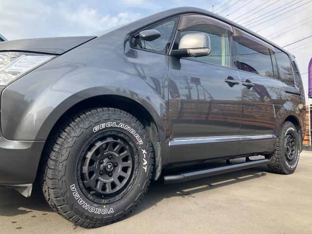 デリカD:5 G パワーパッケージ 新品バンパーガード/新品サイドステップ/新品タイヤYOKOHAMAジオランダーX-AT/新品アルミロクサーニバトルシップ/Bカメラ/新品バッテリー/保証1年付/認定車/両側パワスラ/リアモニター(70枚目)