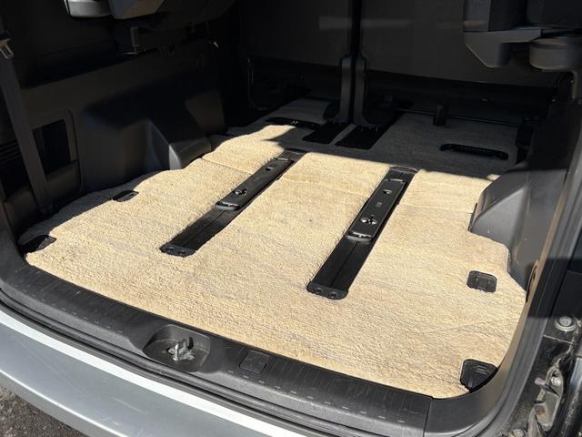 デリカD:5 D パワーパッケージ 新品バスターズルーフラック/新品YOKOHAMAジオランダータイヤ/新品D10Xアルミ/新品バンパーガード/新品サイドステップ/新品グリルマーカー/保証1年/認定車/新品バッテリー/両側パワスラ(50枚目)