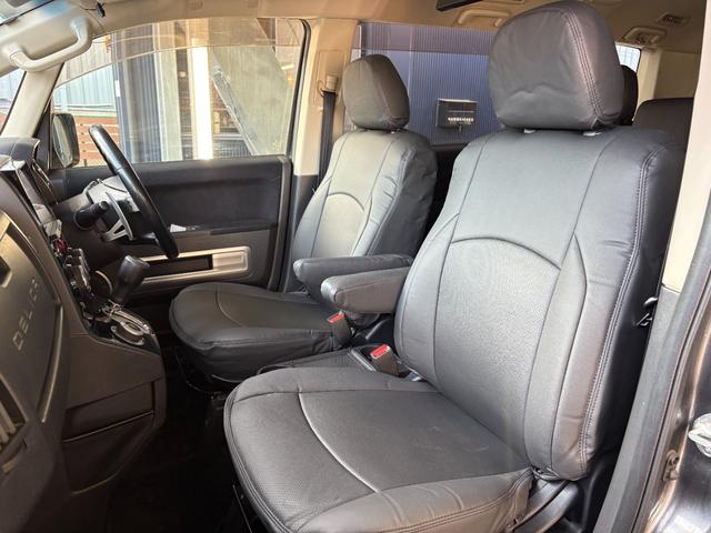 デリカD:5 D パワーパッケージ 新品バンパーガード/新品サイドステップ/新品シートカバー/グリルペイント/後席モニター/シートヒーター/グッドリッチタイヤ/デイトナホイール/Bカメラ/両側パワスラ/保証1年/認定車/新品バッテリー(30枚目)