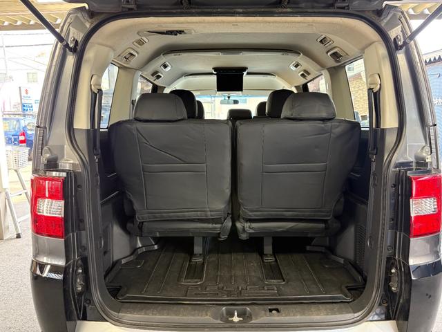 デリカD:5 D パワーパッケージ 新品バンパーガード/新品サイドステップ/新品シートカバー/グリルペイント/後席モニター/シートヒーター/グッドリッチタイヤ/デイトナホイール/Bカメラ/両側パワスラ/保証1年/認定車/新品バッテリー(42枚目)