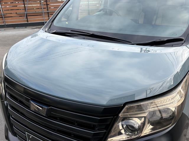 ノア ハイブリッドＧ　アンヴイルグレー全塗装カスタム／新品ＭＯＮＳＴＡＲタイヤ／新品ＪＰ２０９アルミ／後席モニター／リアスポイラー／シートヒーター／バックカメラ／両側パワスラ／Ｂｌｕｅｔｏｏｔｈオーディオ／保証１年（17枚目）