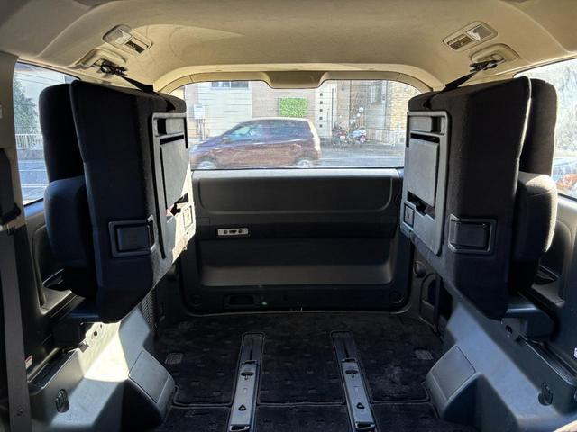 デリカD:5 G パワーパッケージ ベージュ全塗装/カスタム/新品ロックケリーMX-W/新品ジオランダーX-AT/フロントプロテクター/両側パワスラ/BTオーディオ/Bカメラ/スマキー/新品バッテリー/保証1年/フルセグ/後席モニター(74枚目)