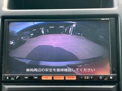 車庫入れ楽々バックカメラ装着。女性の方でも安心です。 4