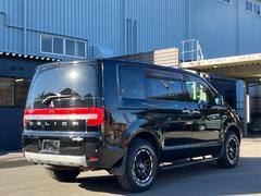 �ǥꥫ�ģ��ϣ��󥷡��Ȥ˥��饤�ɥɥ��դ��Υ����ȥɥ������ߥ˥Х�ˤʤ�ޤ����ӣգ֥ߥ˥Х�ϼ�Ԥ���٥ƥ��ɥ饤�С��ޤ���͵��ּ�Ǥ���ή�Ԥ�Υ����פ�������������Ǥ��� 2