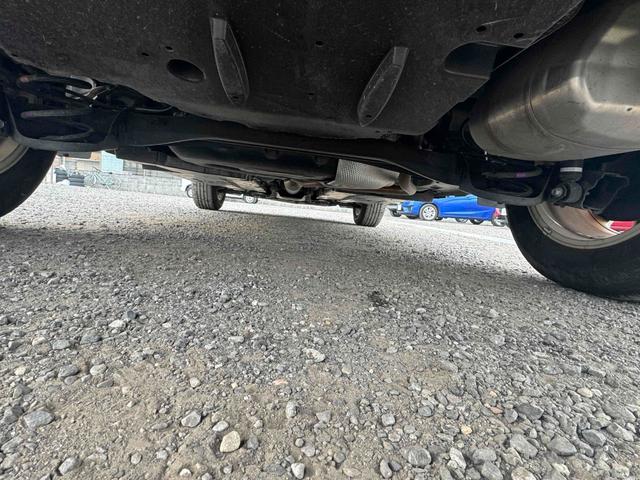 ヤリスクロス ハイブリッドG 純正ナビ全周囲カメラブラインドスポットモニターETC純正アルミLEDライト(9枚目)